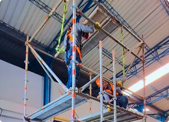 servicio-integral-de-armado-y-desarmado-de-andamios-multidireccionales 2 Armado y desarmado de andamios multidireccionales seguros y certificados